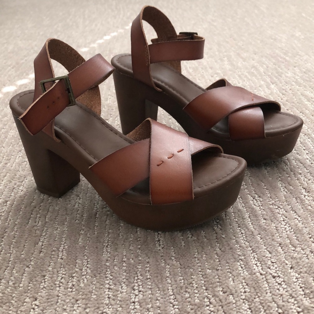 Chunky fall heels